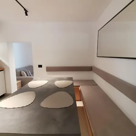 招待所 Nest *